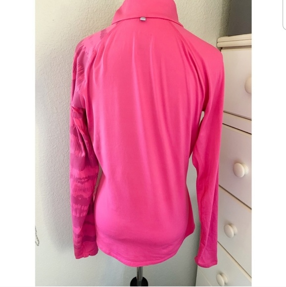 Nike Dry Fit 1/2 zip pullover in pink - Picture 3 of 5